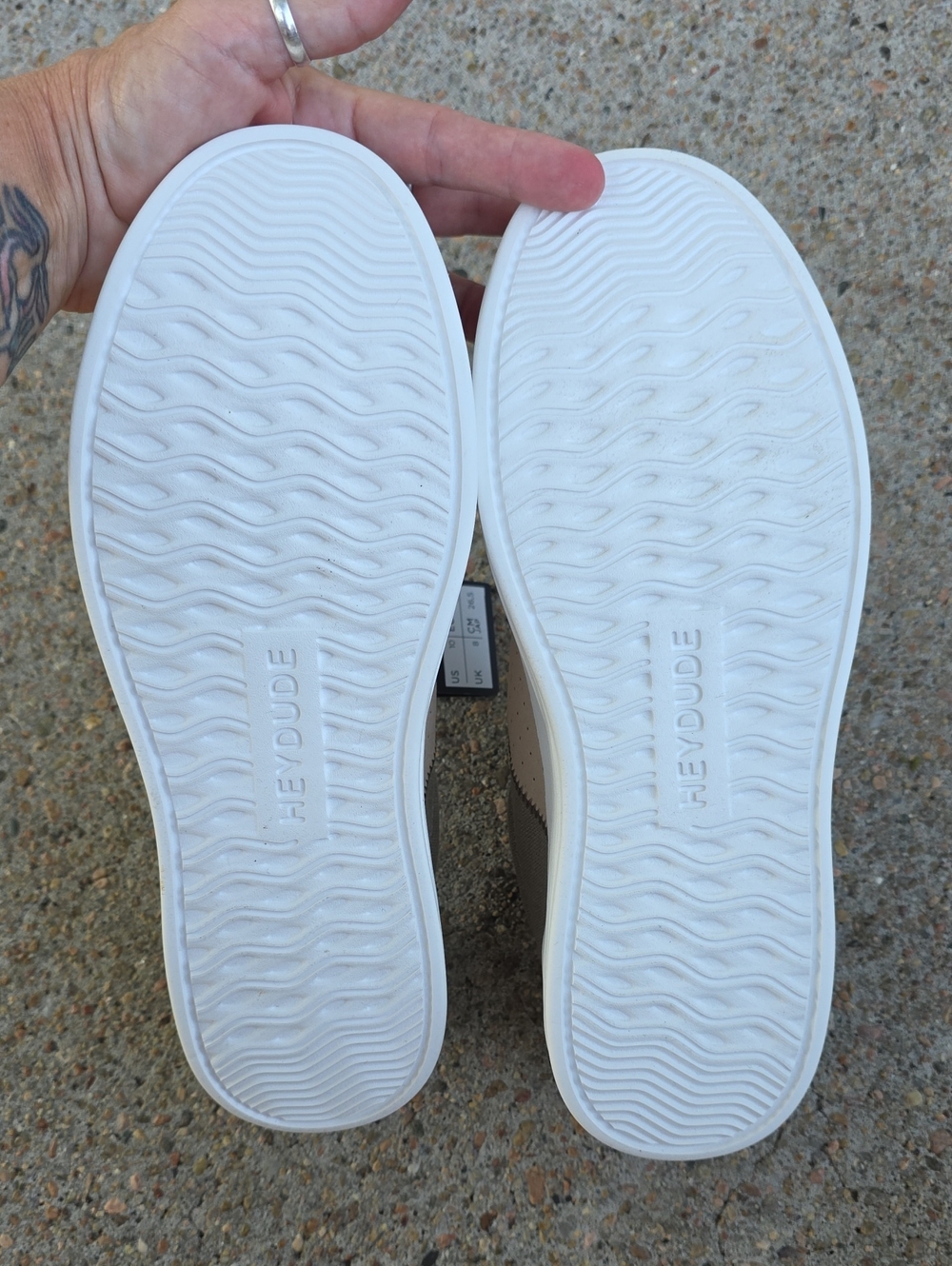 Hey Dude Karina Beige Leopard Light Weight Platform Slip On Sneakers Size 10 - Picture 8 of 11